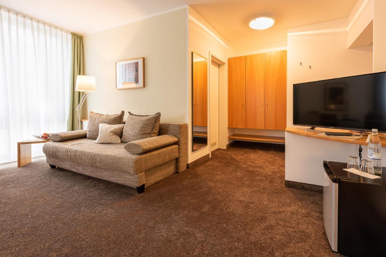 Hotel Nibelungen Hof 크산텐 외부 사진