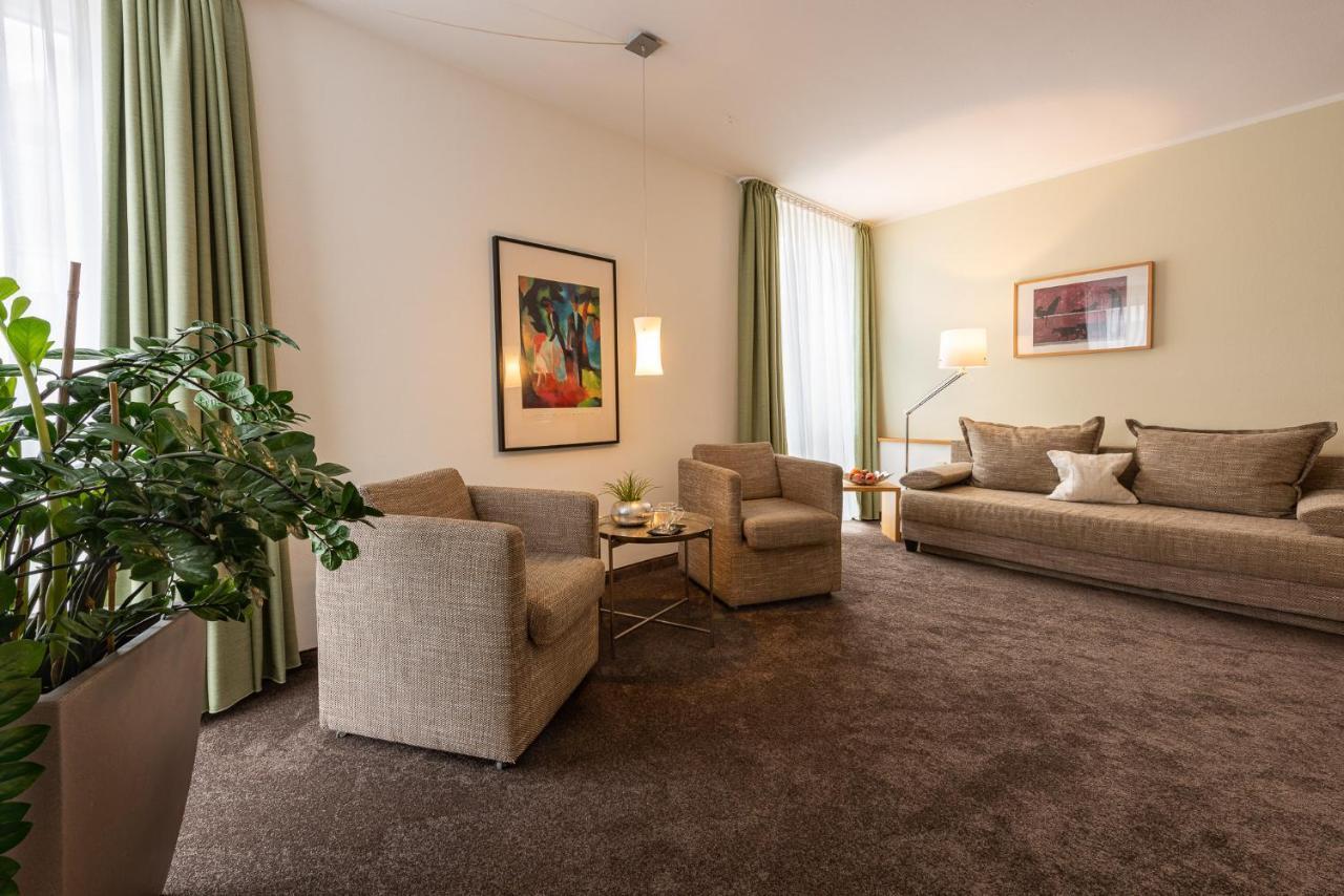 Hotel Nibelungen Hof 크산텐 외부 사진