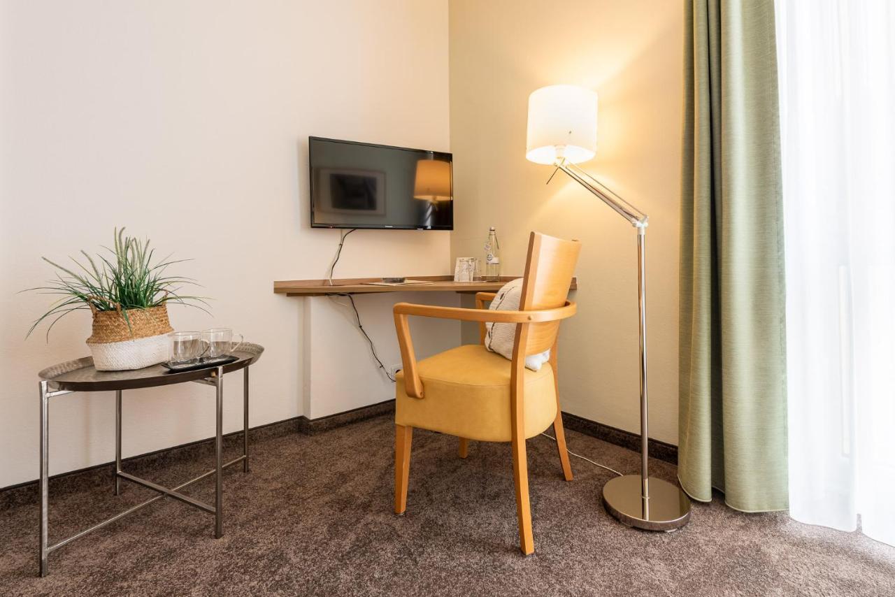 Hotel Nibelungen Hof 크산텐 외부 사진